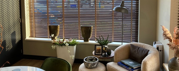 Hierom kies je voor op maat gemaakte houten jaloezieën!