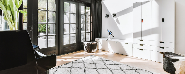 Raamdecoratie voor je achterdeur