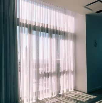 transparante gordijnen op maat gemaakt